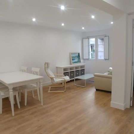 Moderno Apartamento En Zona Antigua Leilighet Pontevedra Eksteriør bilde