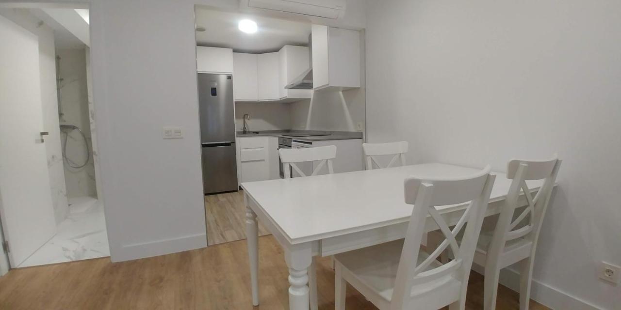 Moderno Apartamento En Zona Antigua Leilighet Pontevedra Eksteriør bilde